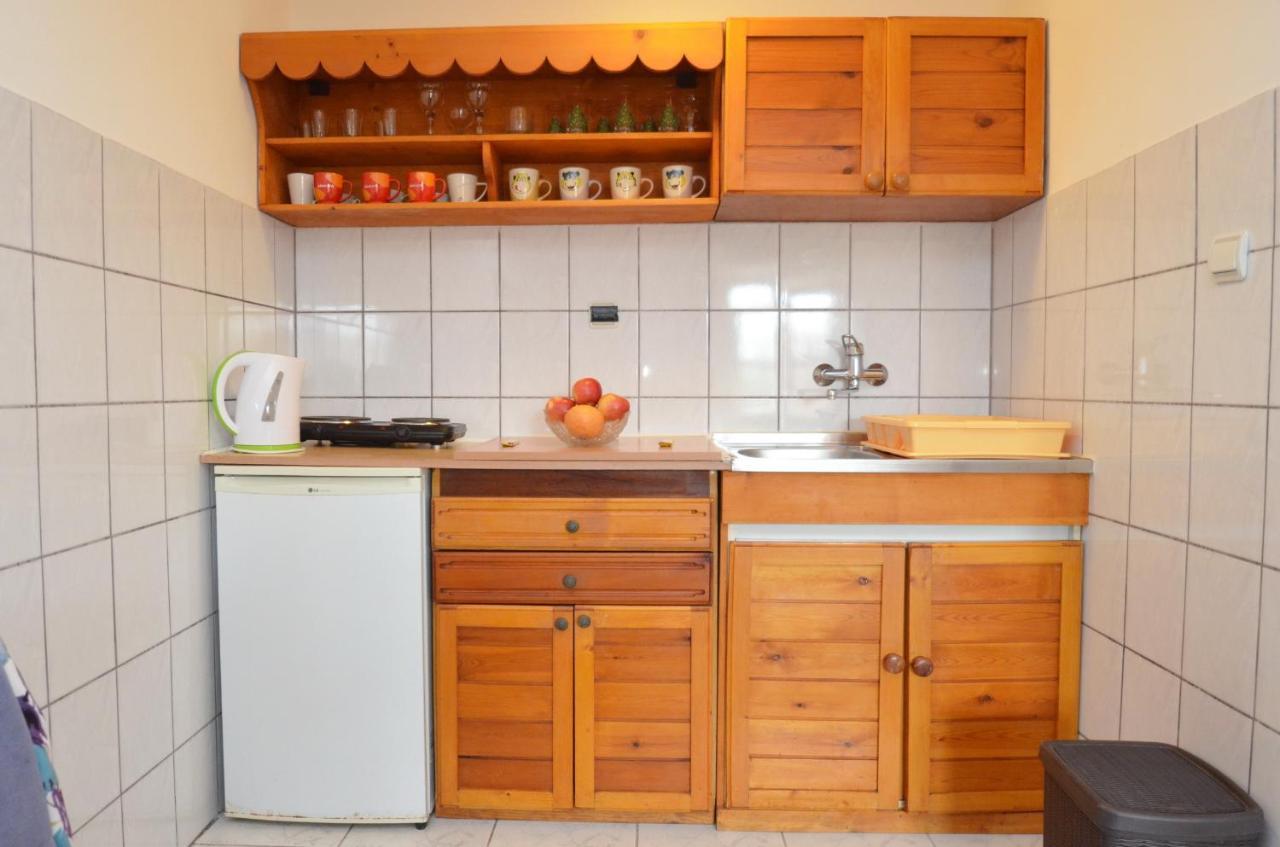Leut Stone Residence Tivat Buitenkant foto