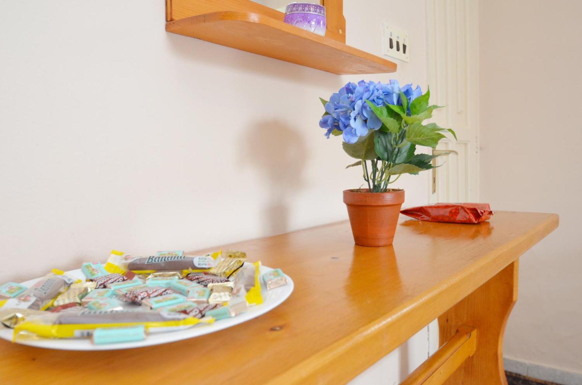 Leut Stone Residence Tivat Kamer foto